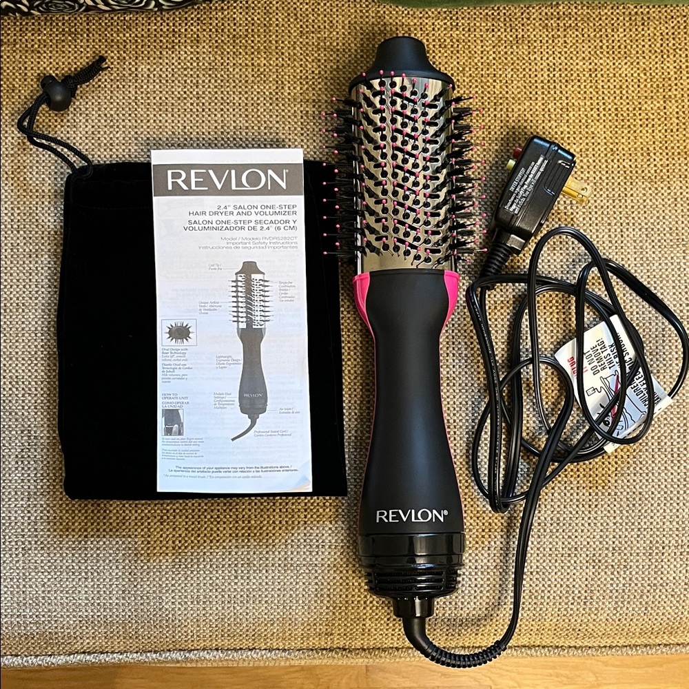Revlon One-Step Hair Dryer Volumizer NWOT
